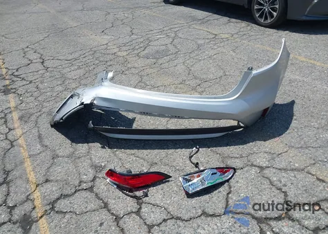 2020 Toyota Corolla L из США, поврежденный, VIN 5YFDPRAE0LP108141